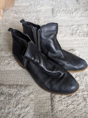 Lucky Brand Black Leather Ankle Boots with Side Zips